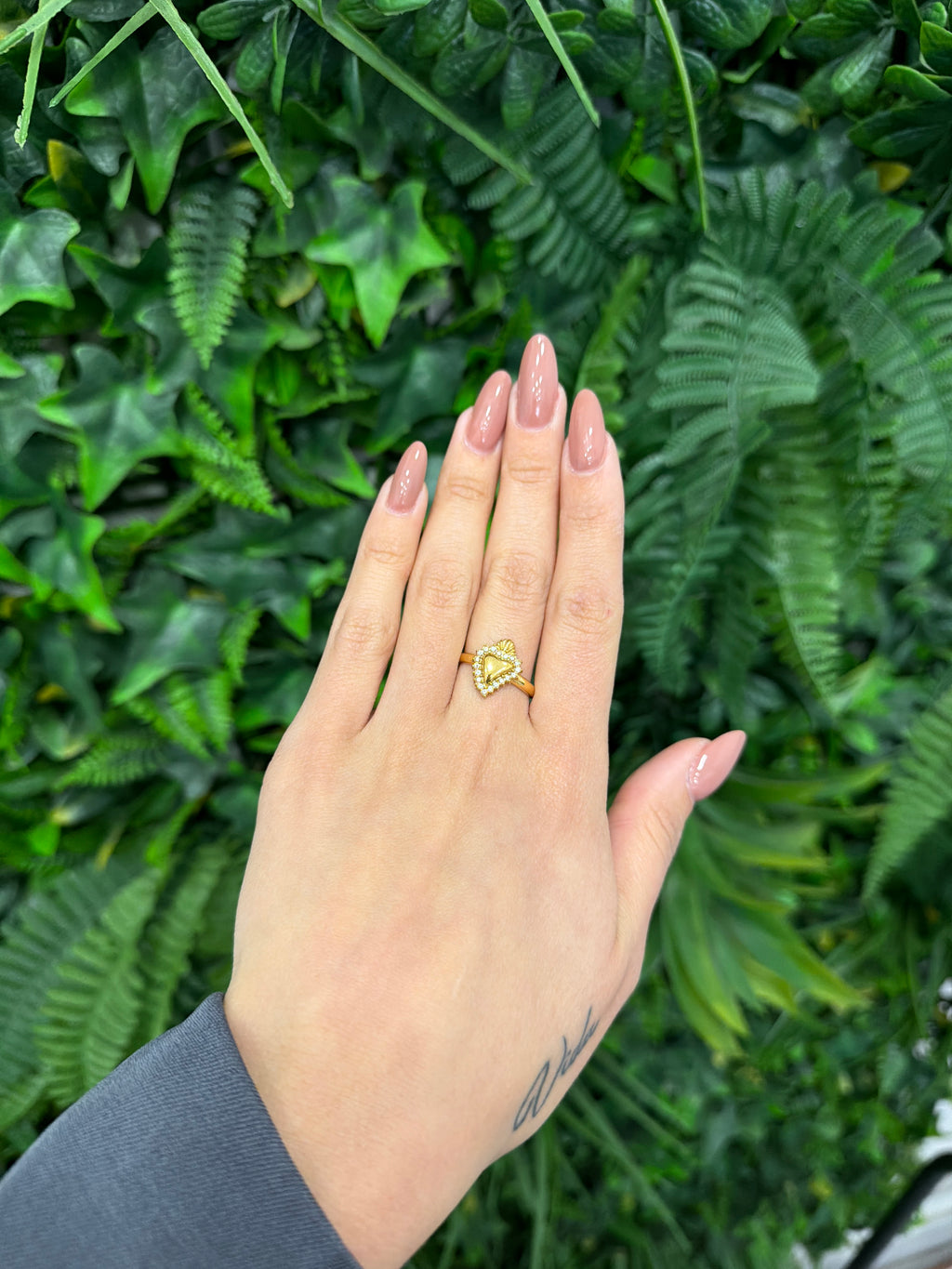 Anello cuore sacro brillantinato