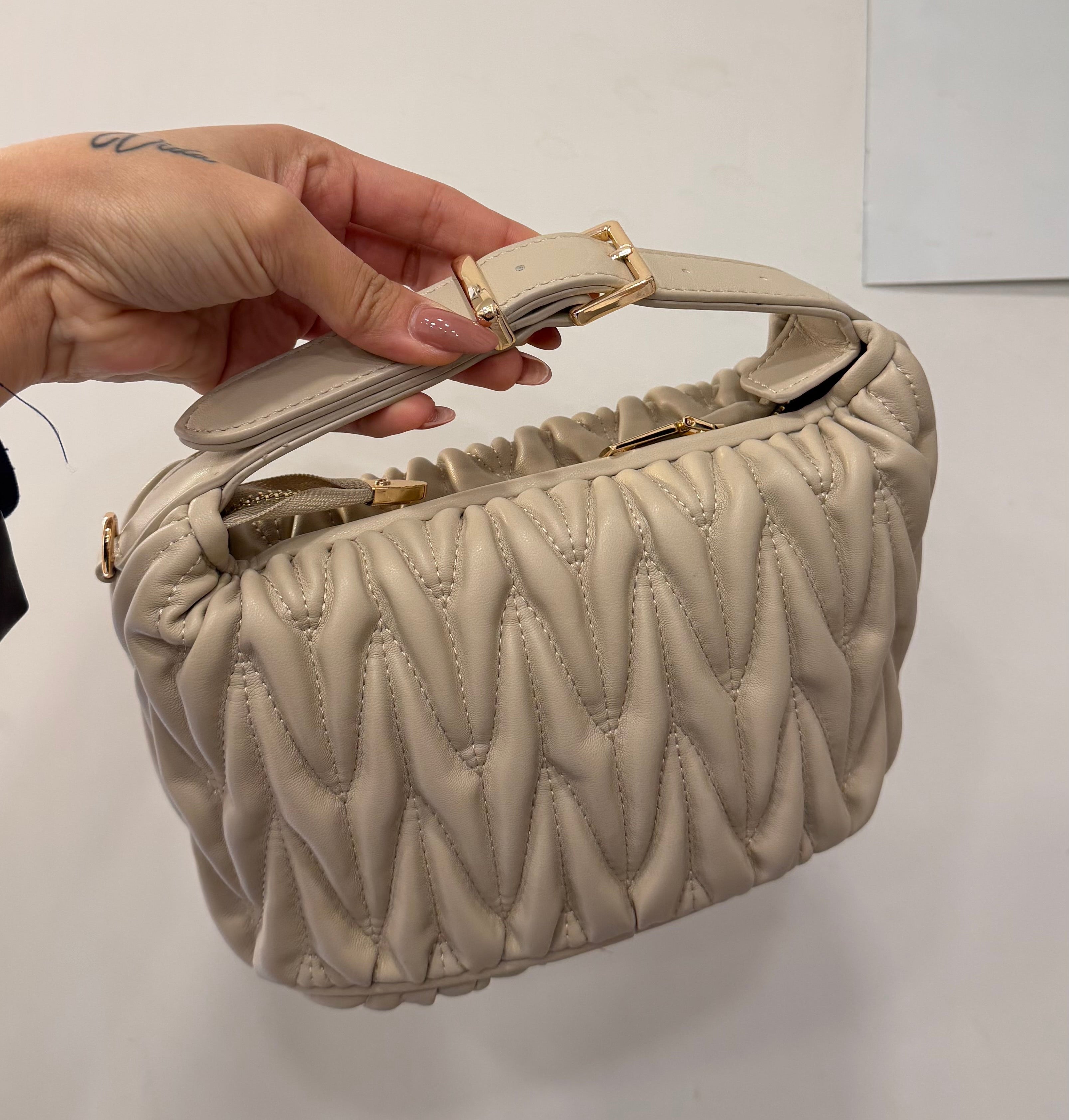 Borsa Aurora