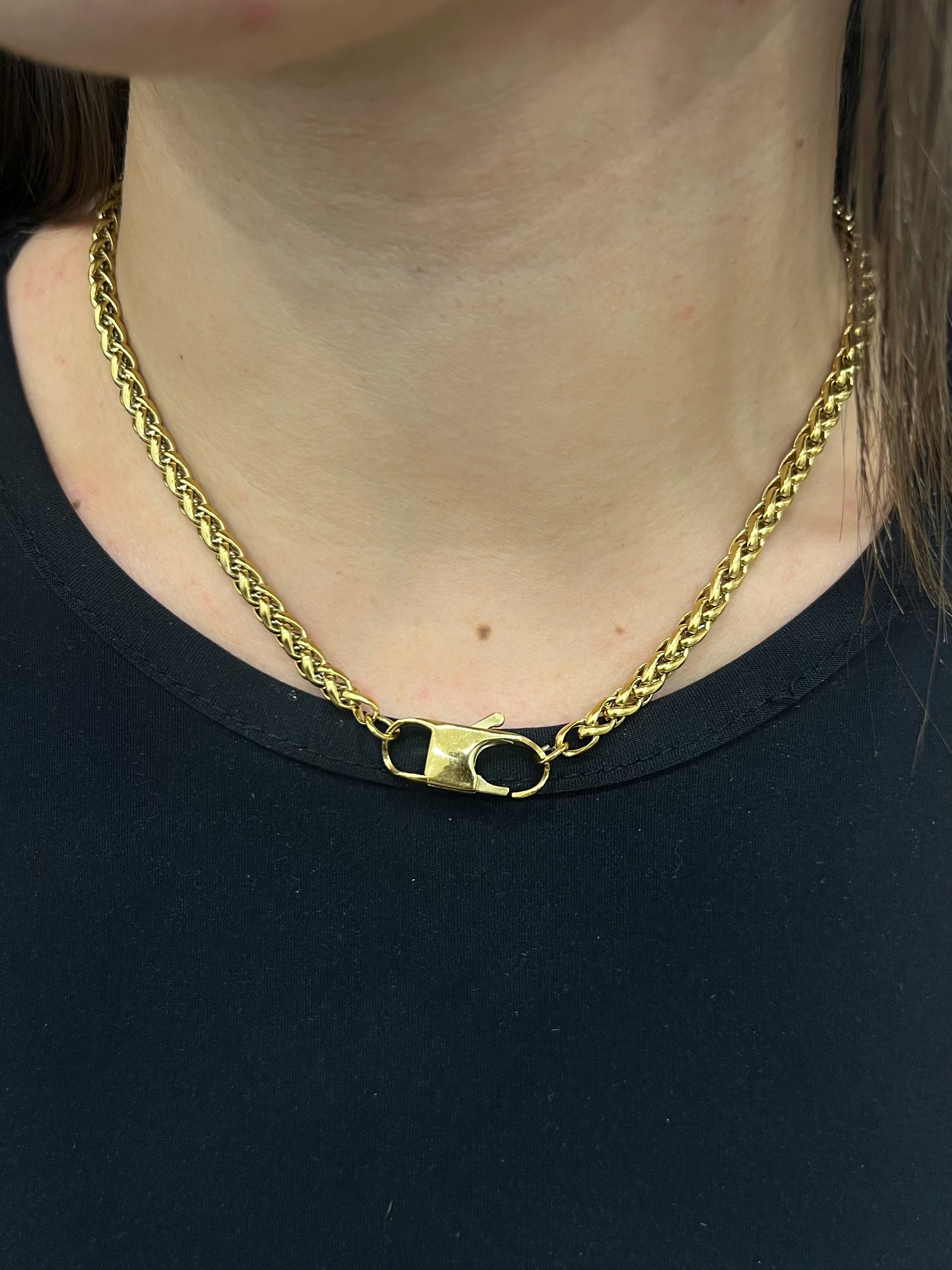 Collana Closure