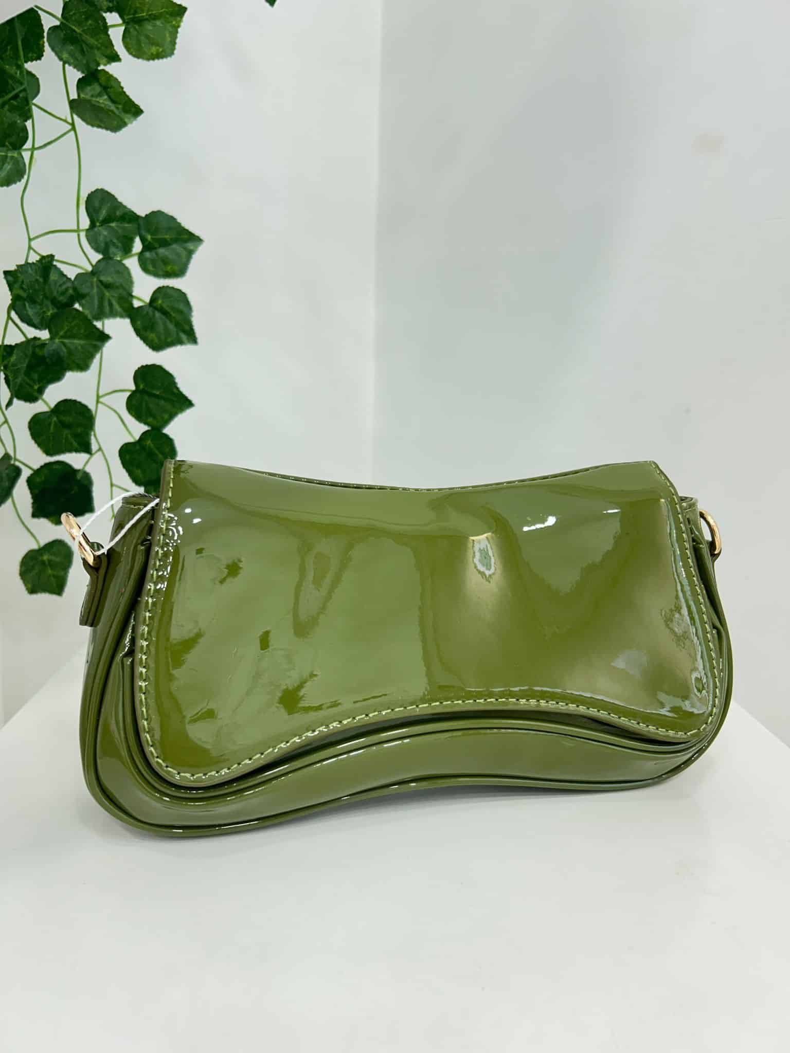 Borsa vibe image 2
